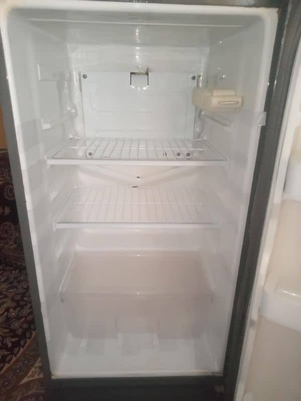 dowlance refrigerator 7