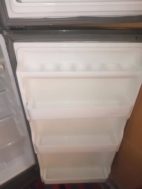 dowlance refrigerator 12