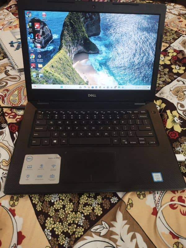 Laptop for sale model vostro 10 by 10 condition, core i5 8 generation 3