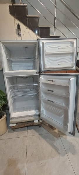 Dawlance crystal refrigerator 7