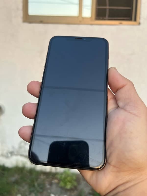 iphone XS Max Non PTA Sim Locked (jv). 4