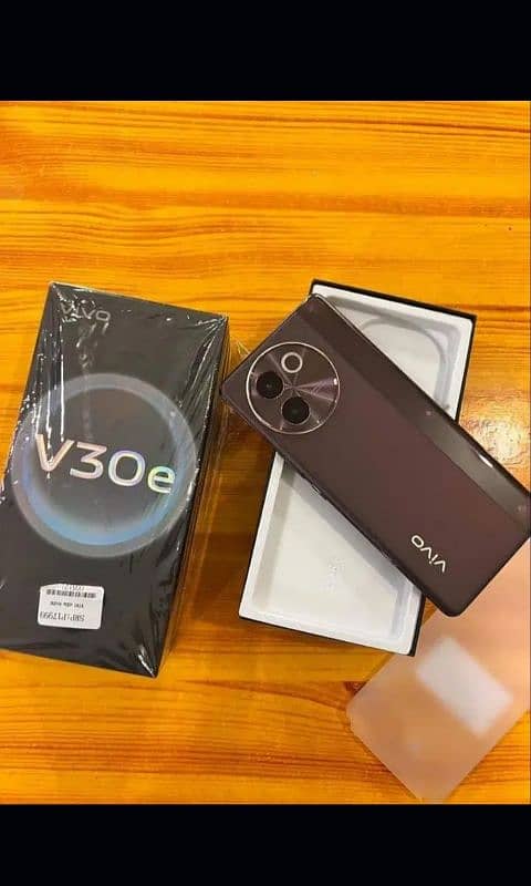 Vivo V30e 8/256 0