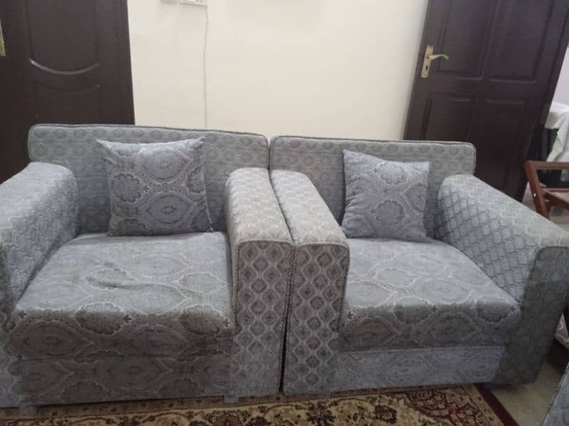 5 Seater sofa set for sale 1