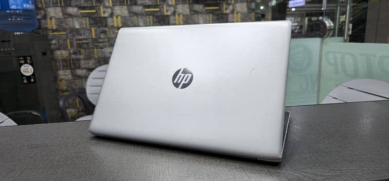 Hp Probook 470 G5 Core i7 8th Generation 2gb card Nvidia Mx930 5