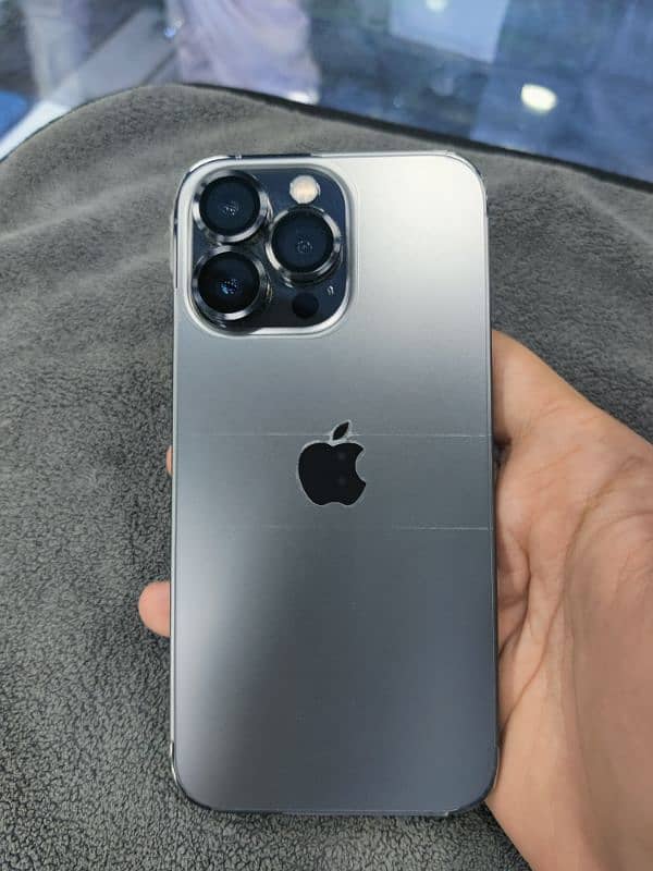 IPHONE 13 PRO JV 2