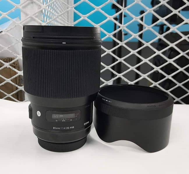 SIGMA 85mm 1.4 Art Canon mount 2