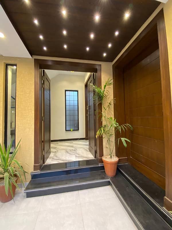 7 Marla House For Rent in Bahria Town Phase 8 Rwp 12