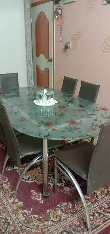 Dining table 4