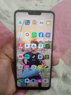 LG j7 Thinq 4 / 64 10/10