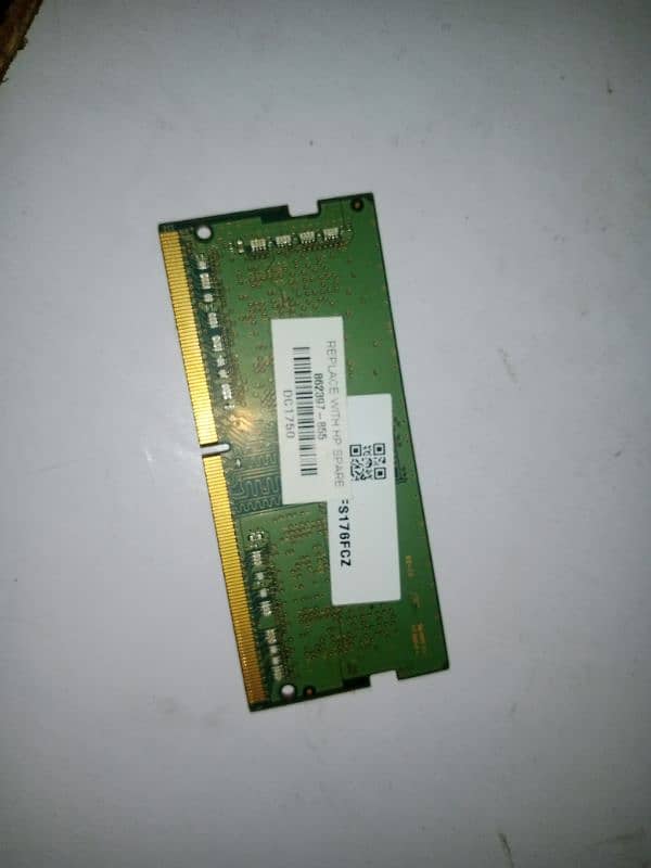 4 GB DDR4 Laptop RAM 1