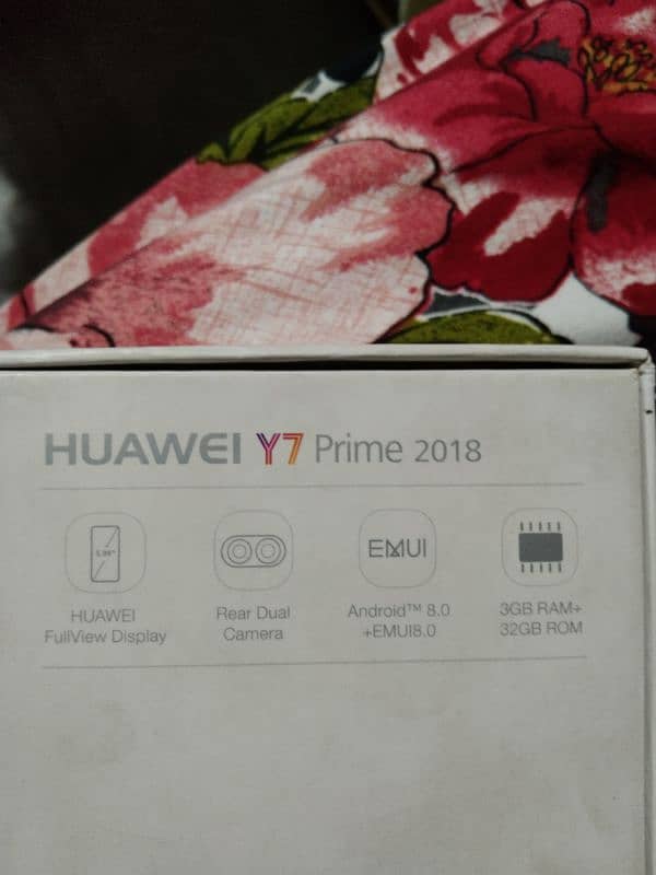 Huawei y7 prime 2018 3/32   Box  charger sath ha  03077292892 1