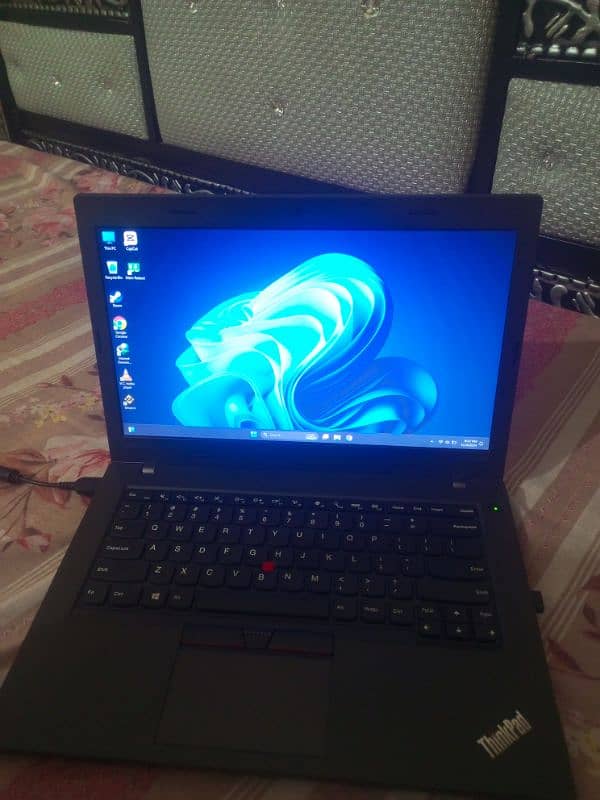 Lenovo Core i5 6th gen 8gb ram 256 gb ssd 0