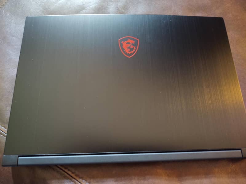 MSI GV15 15.6" 144Hz Gaming Laptop 1