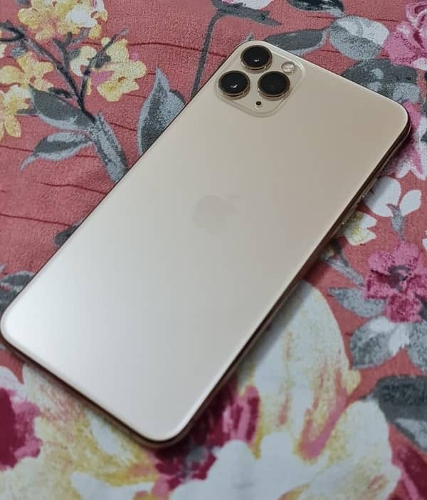 Apple iPhone 11 Pro Max 3