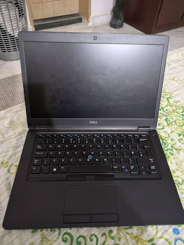 Dell Latitude 5490 - Core I5 8th gen - 8gb ram - 256gb SSD - 14 inch 0