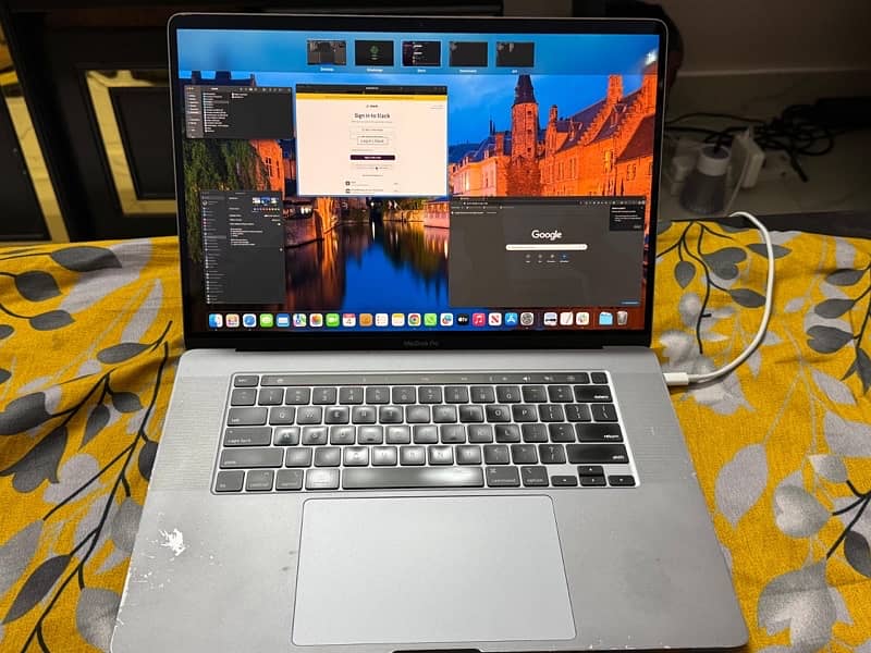 MacBook Pro 2019 core i9 2