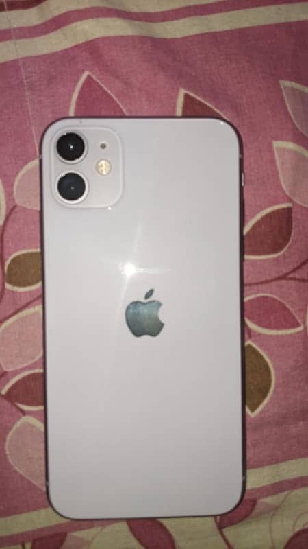 iphone 11 for sale with 4 month sim time 2