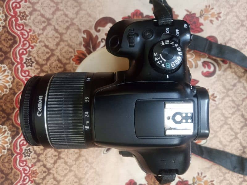 DSLR Canon 1300 D Import from England 1