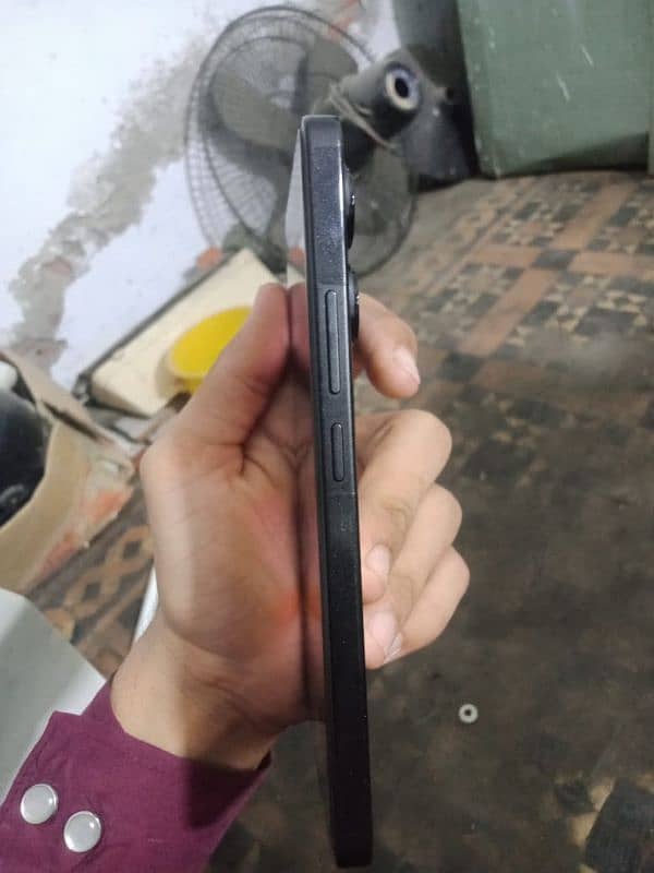 Redmi Note 13 Pta Approved 8/256gb 5