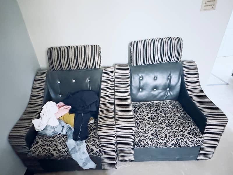 5 seater full sofa set 1