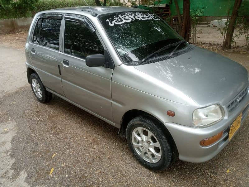 Daihatsu Cuore 2010 1