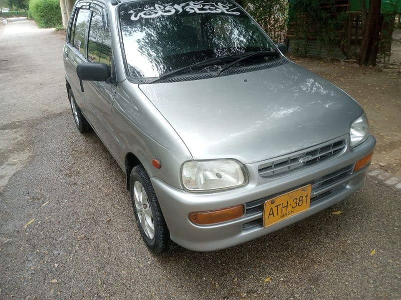 Daihatsu Cuore 2010 5