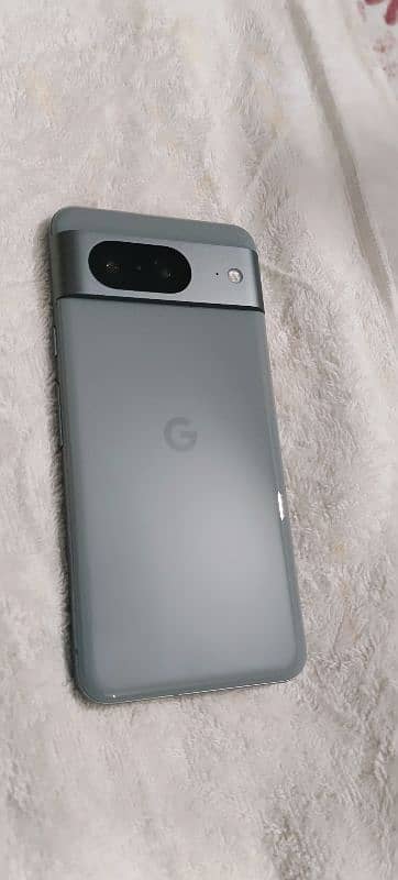 Google pixel 8 7