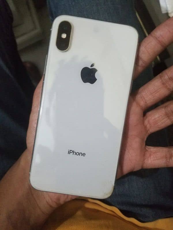 I phone x  Non pta  256 gb  Battery health 100 Condition 10/10 0