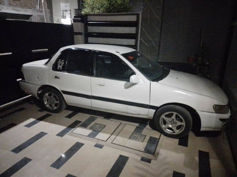 Mitsubishi Lancer 1991 5