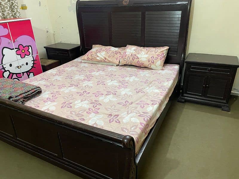 Bed set for sale 2