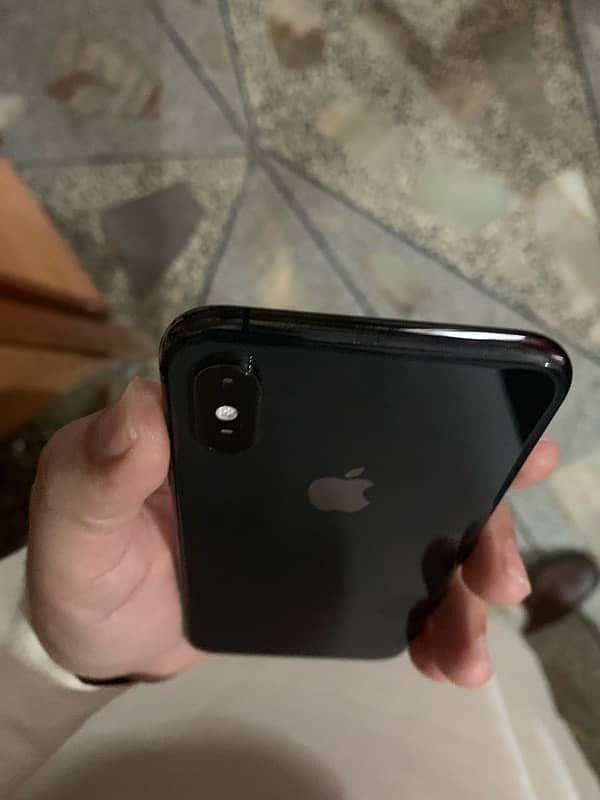 iPhone Xs PTA Aproved Dual Sim 256GB 2