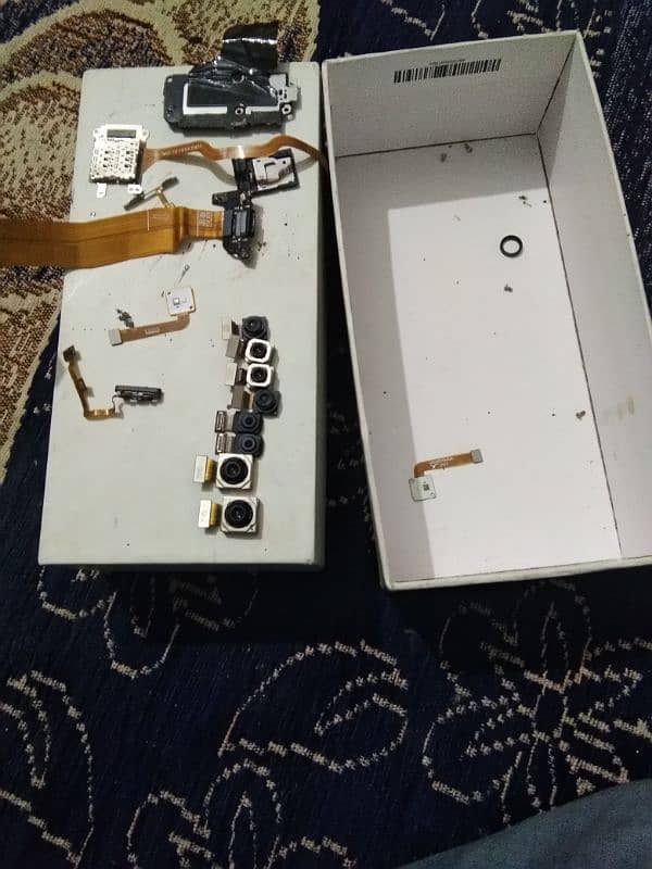 mi 11 lite part's available 0