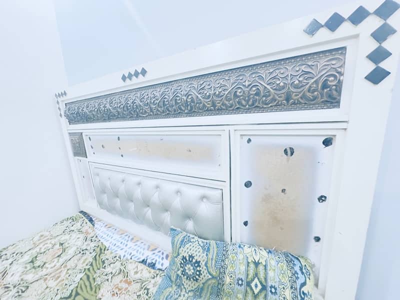 bed set with dressing and wardrobe 1