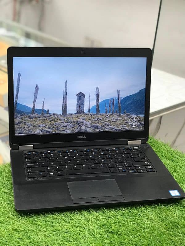 Dell latitude core i5 6th generation HQ processor 8gb ram 256gb ssd 4