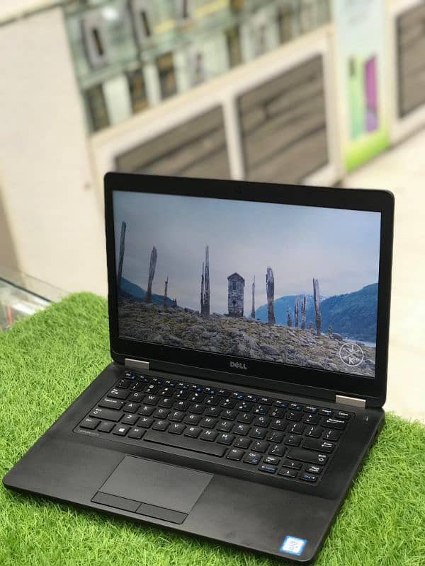 Dell latitude core i5 6th generation HQ processor 8gb ram 256gb ssd 6