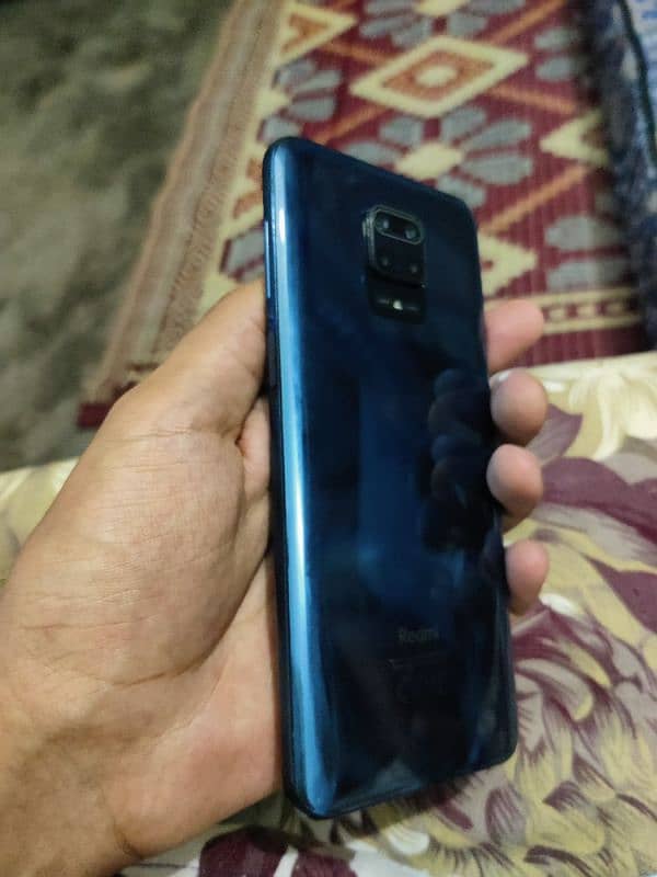 Xiaomi Redmi note 9s 3