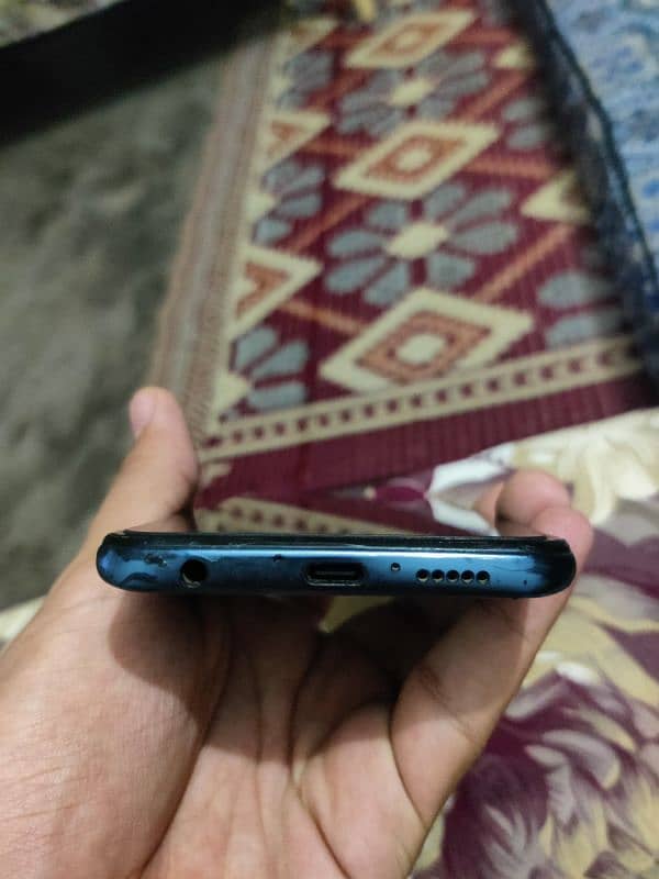 Xiaomi Redmi note 9s 4