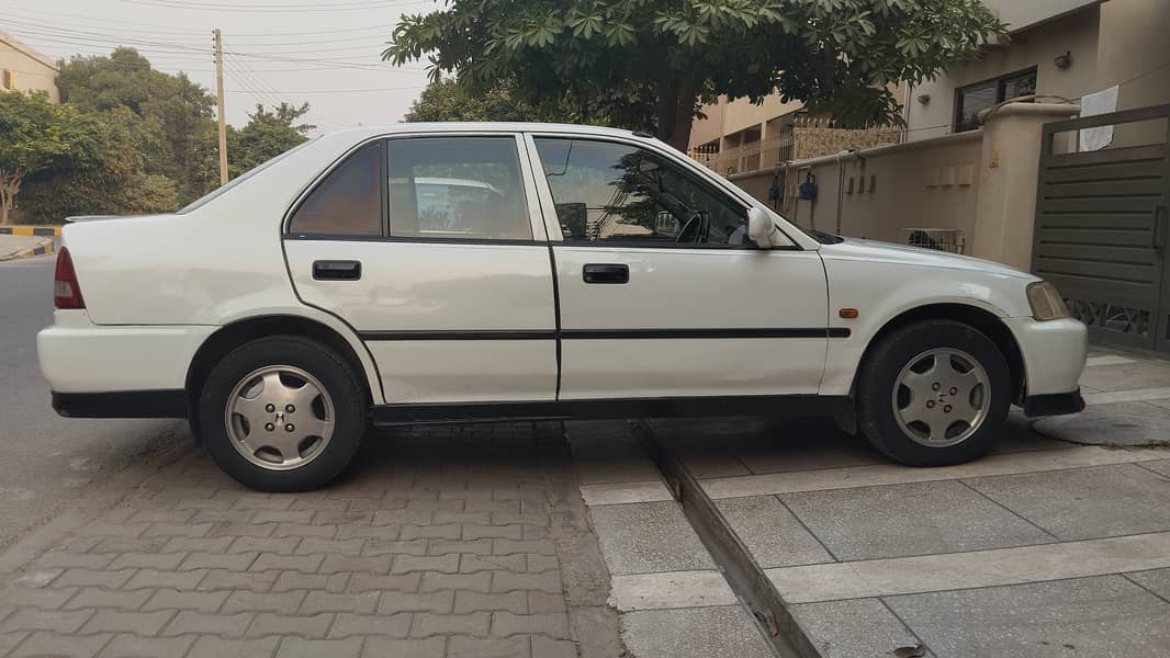 Honda Civic EXi 2001 EXI 15