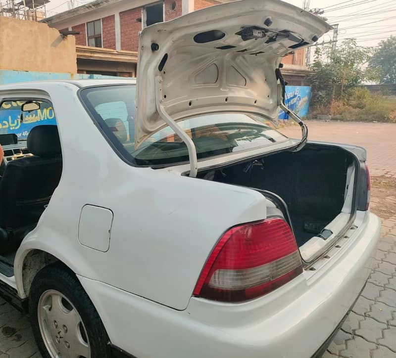 Honda Civic EXi 2001 EXI 16