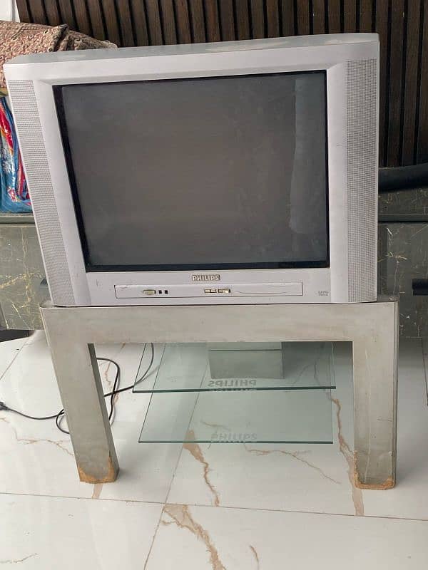 Philips tv with tv table 0