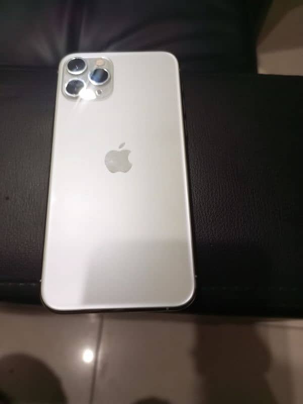 iPhones 11 pro 1