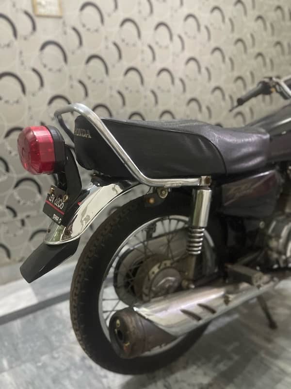 Honda 125 2017 model condition ok 03274672074 1