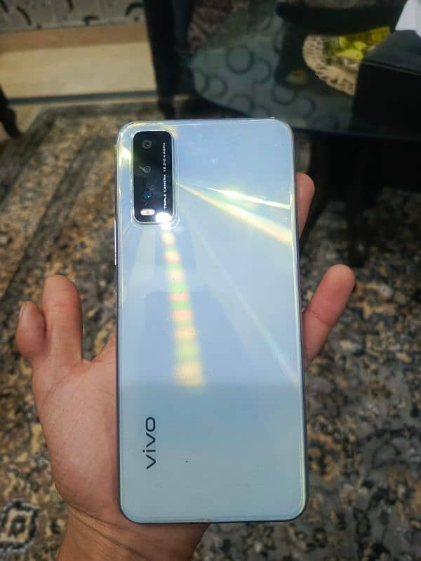 vivo y20 4/64 1