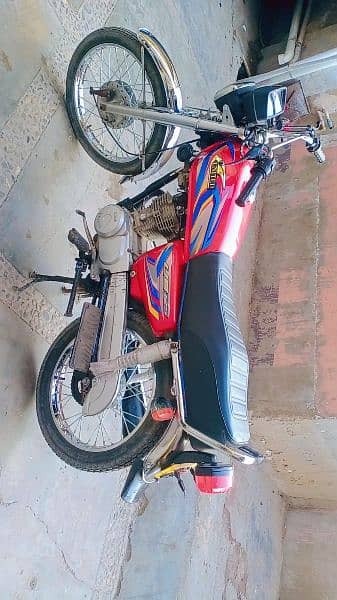 United 125cc 0