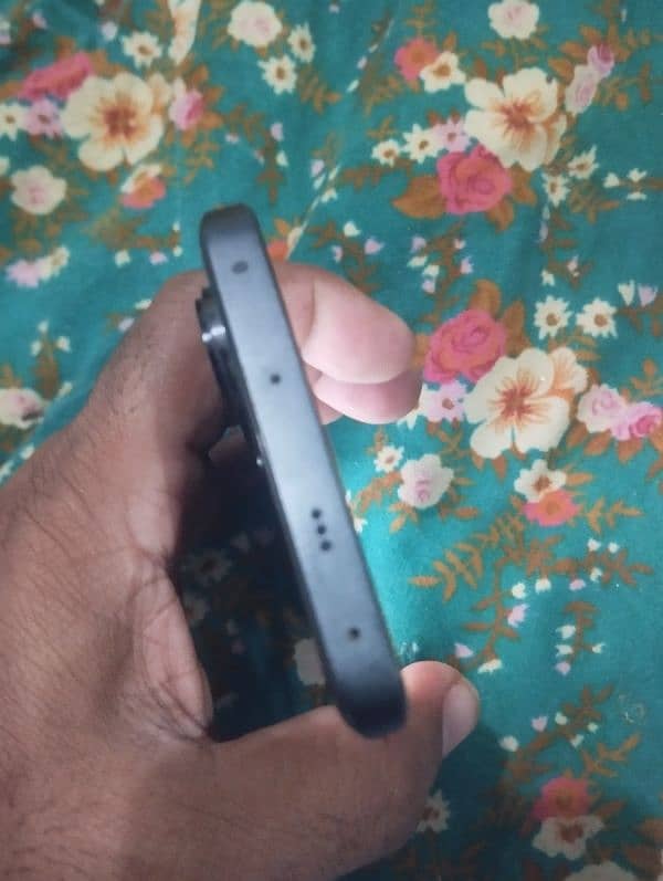 I want to sell my Redmi note 13 pro+ 12+12-512 2