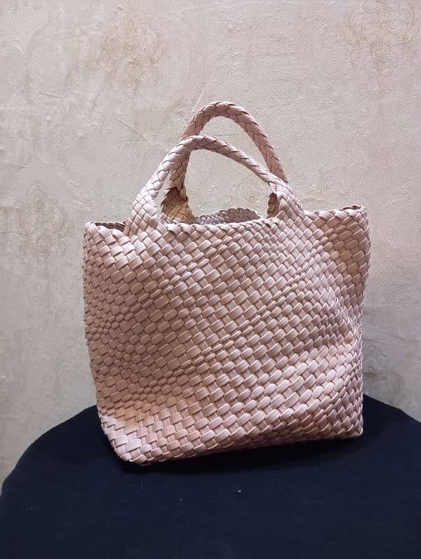 Ladies Bag available 0