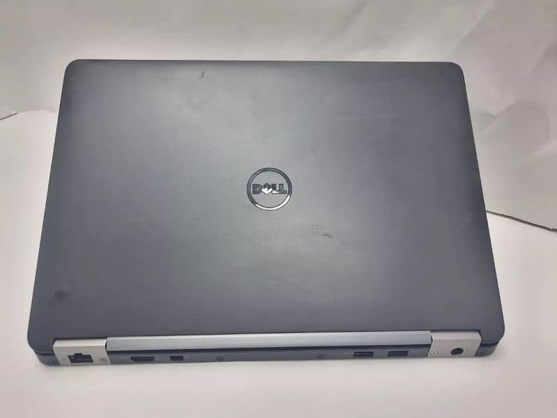 Dell Latitude E7270 i5 6th generation 500GB SSD 8GB RAM 1