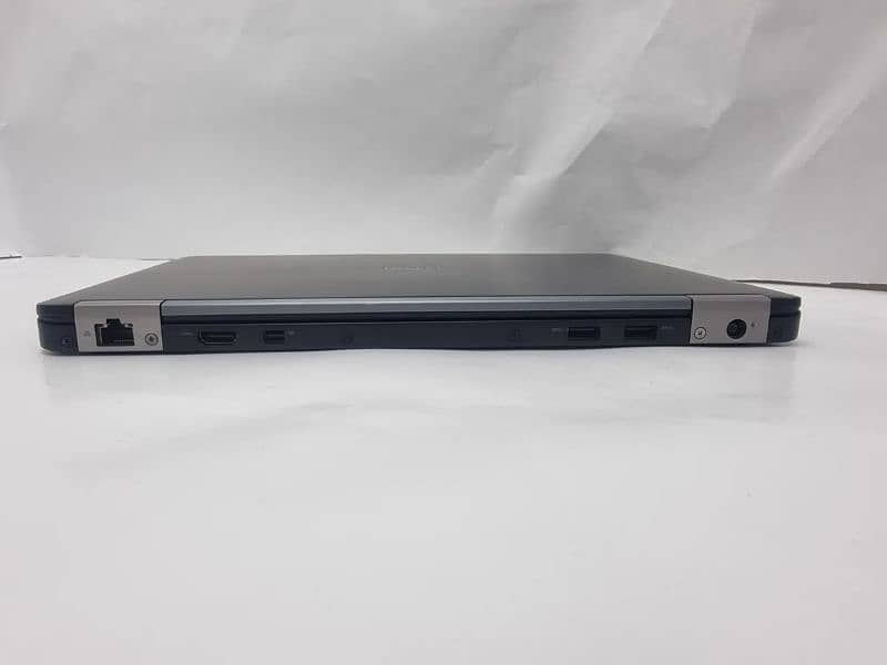 Dell Latitude E7270 i5 6th generation 500GB SSD 8GB RAM 4