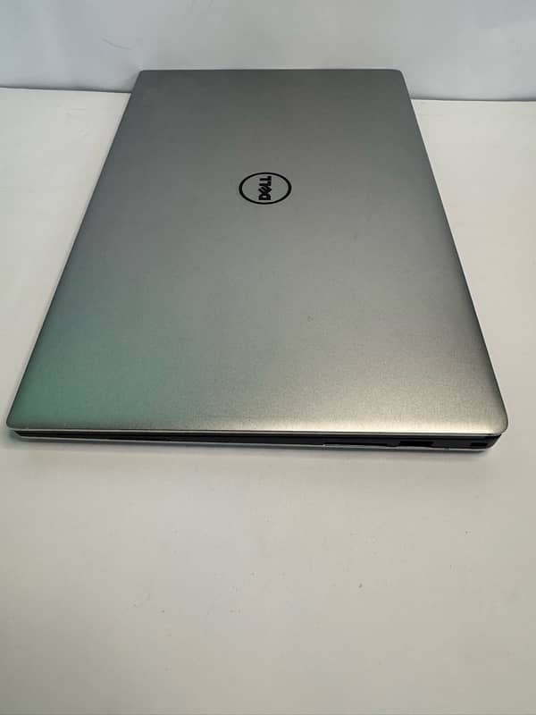 Dell XPS i7 5th Gen, 8GB Ram, 128GB 1