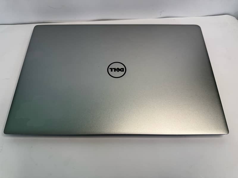 Dell XPS i7 5th Gen, 8GB Ram, 128GB 3